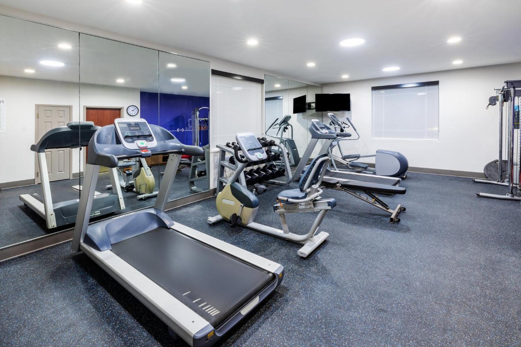 Holiday Inn Express Harvey-Marrero By Ihg Екстериор снимка
