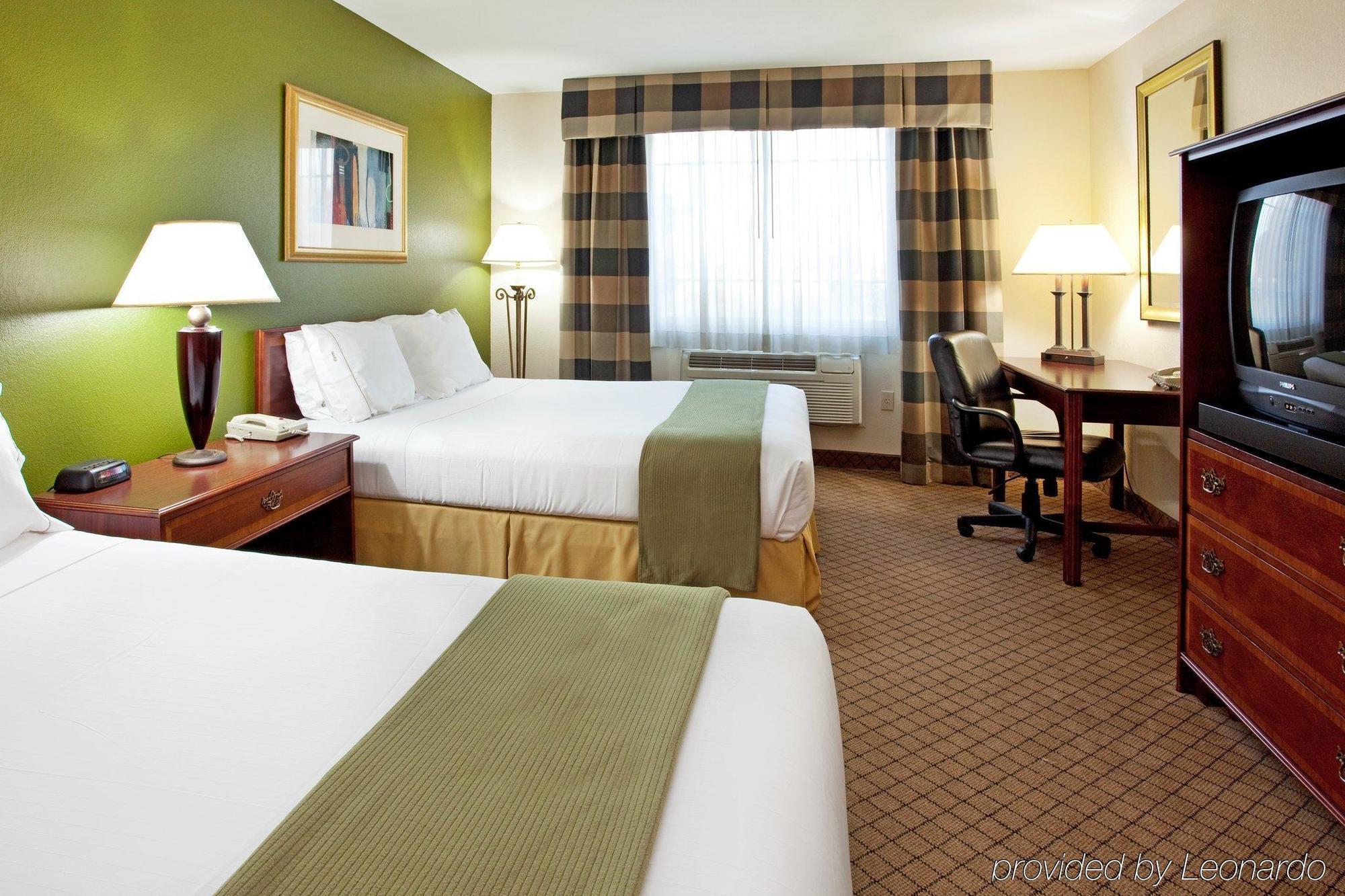 Holiday Inn Express Harvey-Marrero By Ihg Стая снимка